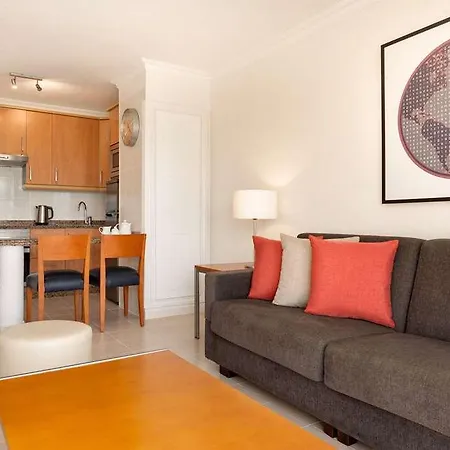 Ramada Residences By Wyndham Tenerife Costa Adeje 酒店 2*