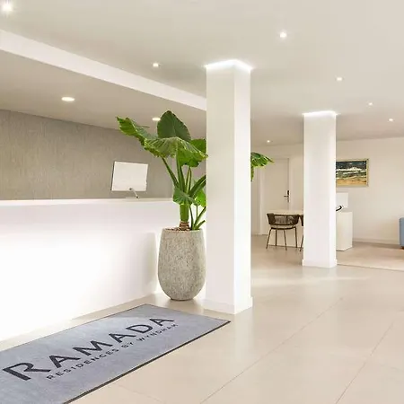 Hotel Ramada Residences By Wyndham Tenerife Costa Adeje Playa de las Americas (Tenerife)