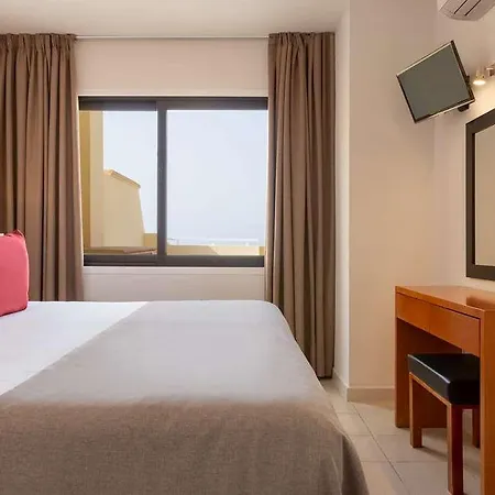 Ramada Residences By Wyndham Tenerife Costa Adeje 2*